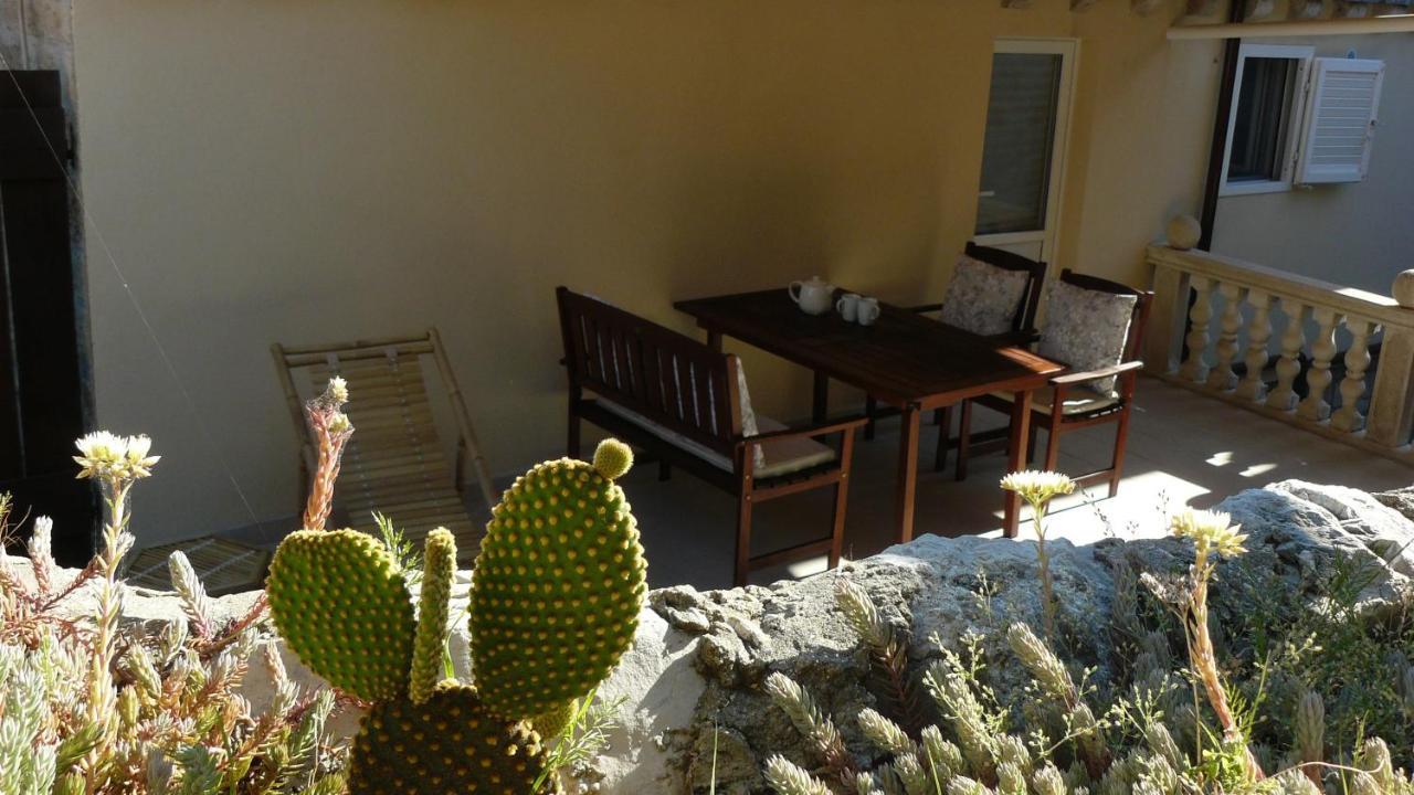 Eco Apartments Kate Sudurad Bagian luar foto